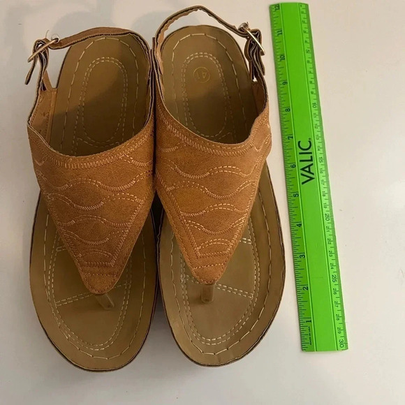 Faux suede sandals size 41 - Picture 7 of 8